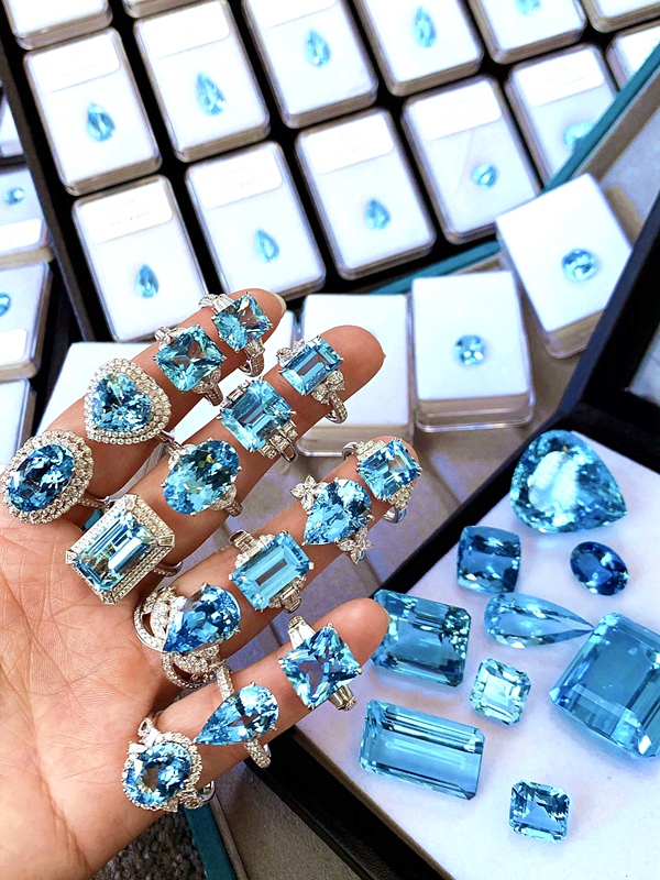 Thai-Chinese Jewelry Santa Maria Aquamarine Loose Stone 18K Gold Inlaid Ring Radiant Emerald Asscher Cut