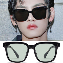 2021 new sunglasses stars in the same box Mens and womens sunglasses driving glasses netting Red Tide Glasses with Nearsightedness