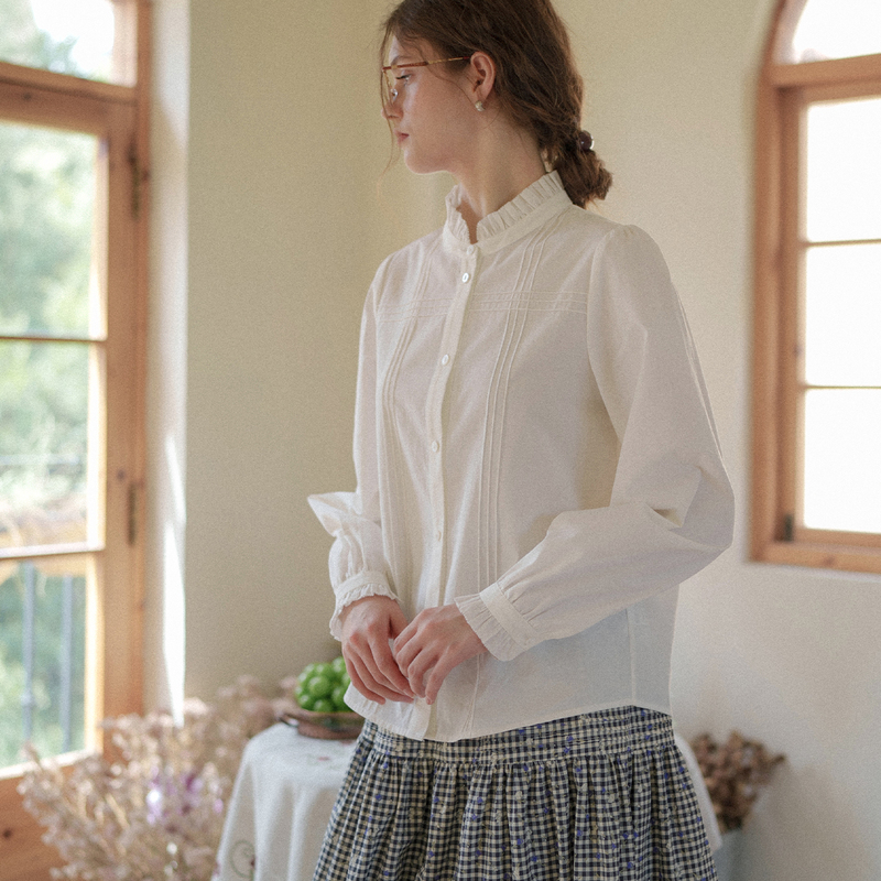 Marchnoon French Retro Lace Collar White Shirt Hemp Cotton Accordion Pleated Puff Sleeve Shirt Inner Layer Shirt