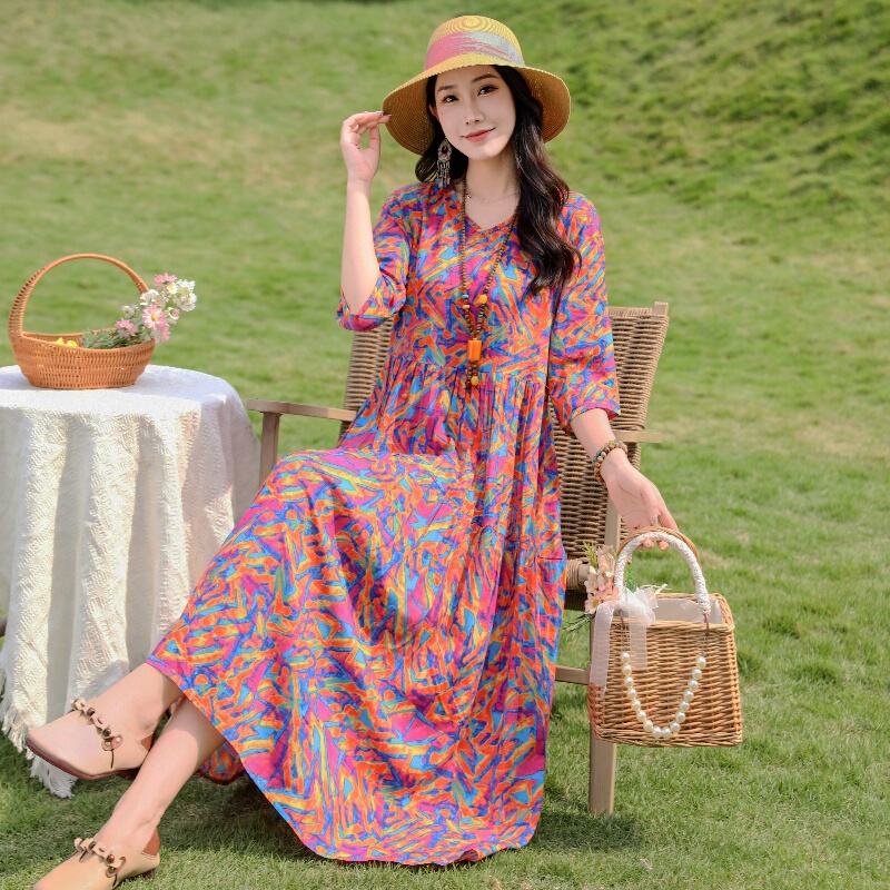 Mom's Cotton Silk Dress 2026 New Style Women's Summer Loose Slimming High-End Elegant Age-Reducing Floral Beach Dress