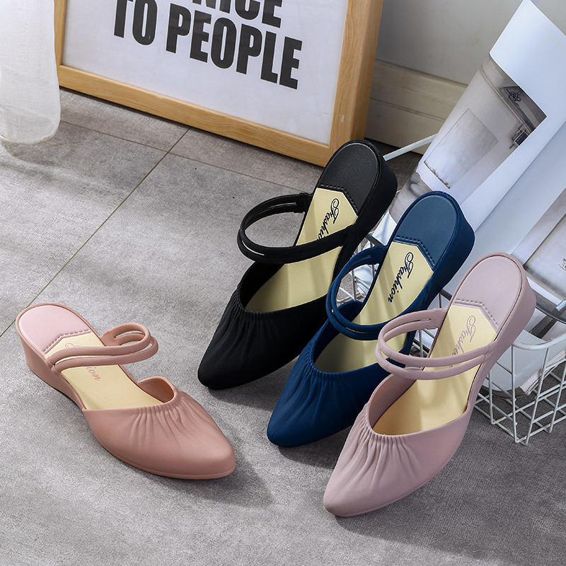 New Style Women's Sandals, Dual-Wear, Summer Outdoor Wear, Trendy Beach Shoes, Chunky Heel, Mid-Heel, Closed-Toe, Height-Increasing, Non-Slip, Fashionable New Style Women's Sandals, Dual-Wear, Summer Outdoor Wear, Trendy Beach Shoes, Chunky Heel, Mid-Heel, Closed-Toe, Height-Increasing, Non-Slip, Fashionable