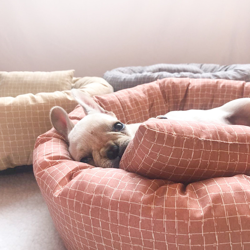 Kennel Four Seasons Universal Net Red Winter Warm Deep Sleep Small Dog Teddy FaDou Corgi Cat Kennel Mat ins