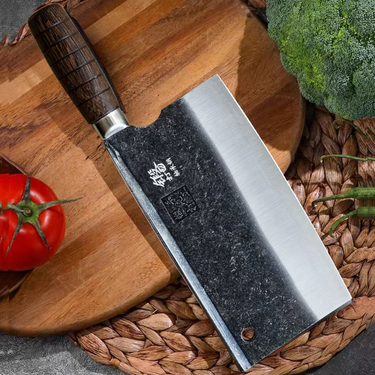 Bearing Steel Hand-Forged Thick-Back Knife for Chefs, Dual-Purpose Chopping and Cutting Knife, Suitable for Cutting Chicken Bones, Meat, and Vegetables, Kitchen Knife for Killing Fish