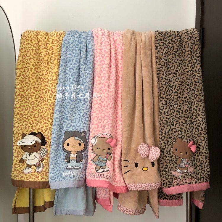 Cartoon Cute Kitty Bath Towel Retro Leopard Print Bath Towel Coral Velvet Thickened Absorbent Quick-Drying Non-Shedding