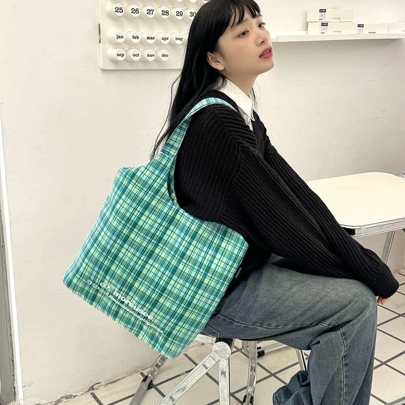 Genuine capacious shopping bag, one-shoulder bag