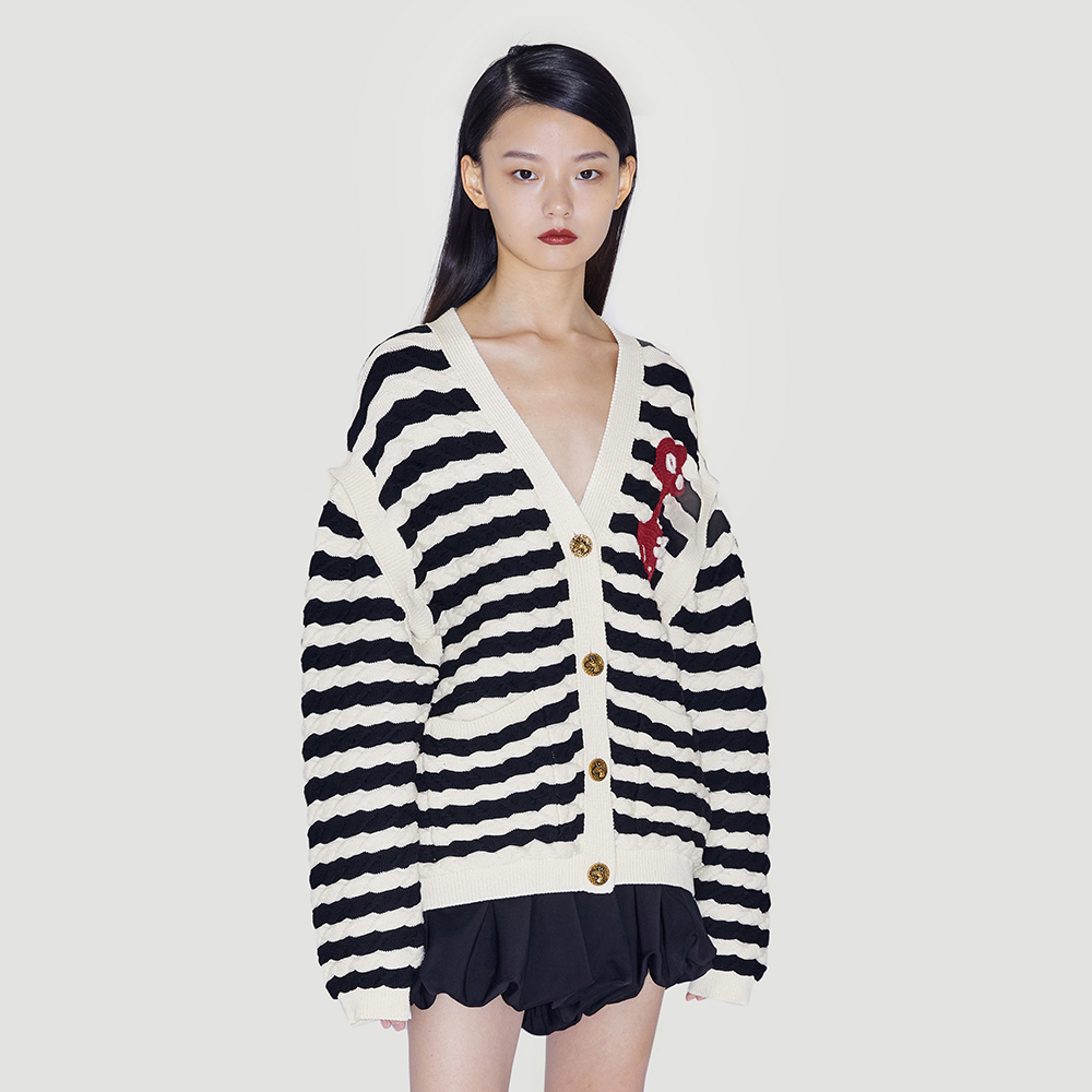 UOOYAA Ugirl 2022 Spring new black and white striped crochet small deer can be removed with two wearing open-shirts