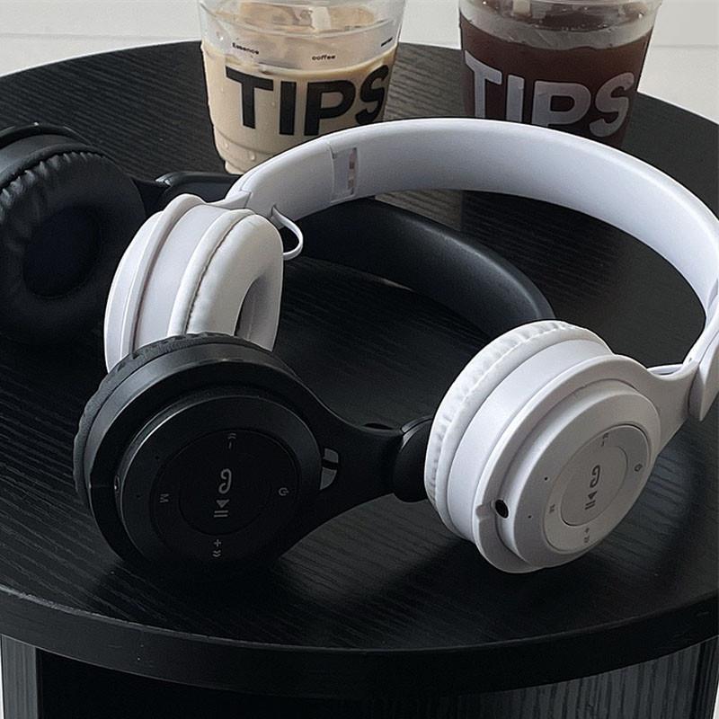 Xiaohongshu Same Style Bluetooth Headset, Retro Head-Mounted Style for Girls, Compact Neck-Hanging Model, Photo Prop, Decorative Earphone, Trendy