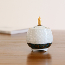 Spot Japan imported Kutani Yaki white Qibao pocket incense burner desktop decoration Home decoration Antique Zen