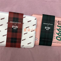 Бесплатная доставка Innisfree Yue Shi Fengyin Computer Package Bag Oioi Limited Storage Pink/White