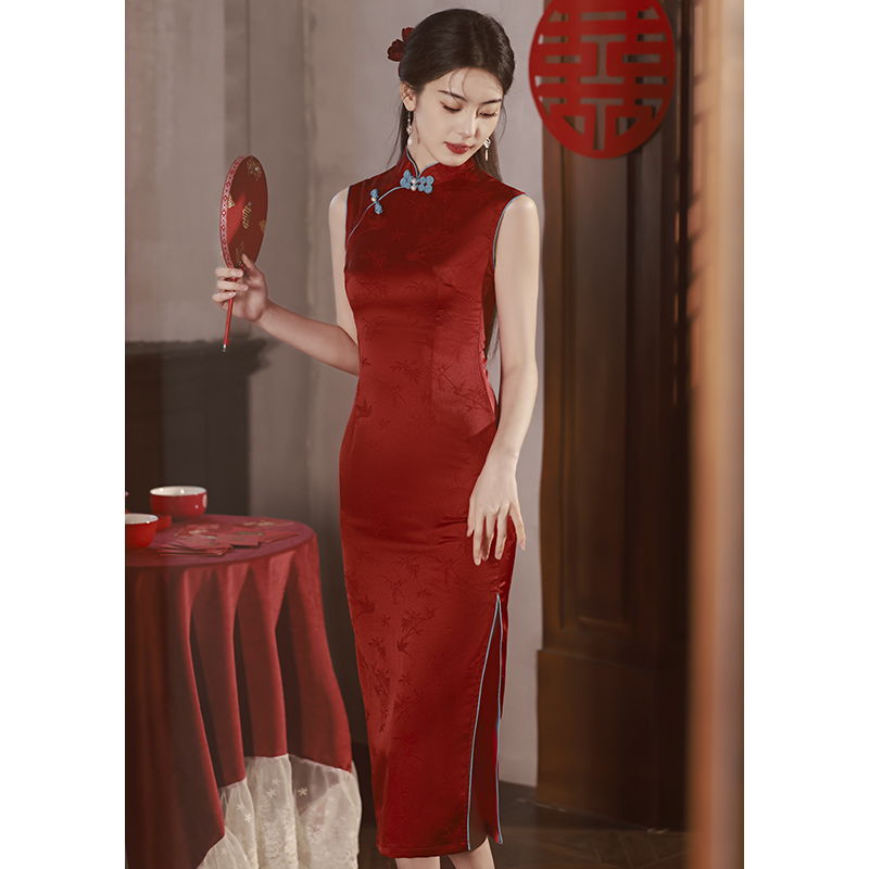 Red cheongsam, evening dress, summer wedding dress for bride, Chinese style Red cheongsam, evening dress, summer wedding dress for bride, Chinese style