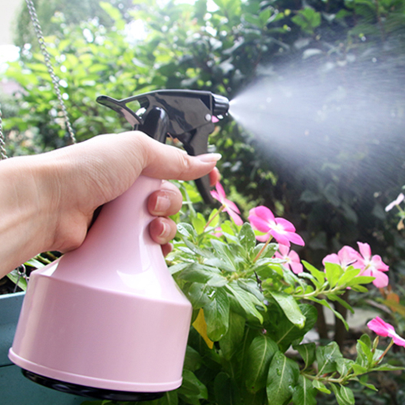 Candy-colored flower watering can household small watering can gardening hand-pressed watering kettle indoor sprayer watering kettle
