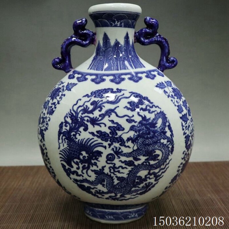 Antique ceramics Old goods blue and white ears dragon Phoenix flowers and birds flat bottle flower arrangement Chinese home office decorations