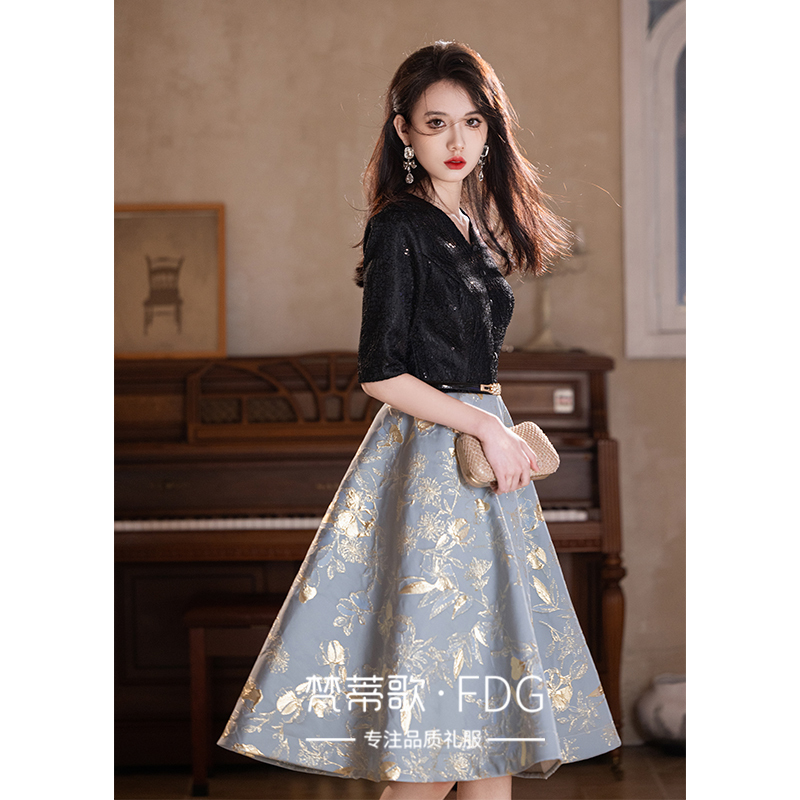 High-End Annual Meeting Evening Dress 2026 New Style Petite Elegant Light Luxury Niche Banquet High-End Art Exam Coming-Of-Age Ceremony