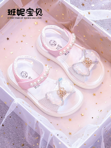 Летние детские сандалии для принцессы, туфли, 2022 года, мягкая подошва, подходит для подростков, популярно в интернете