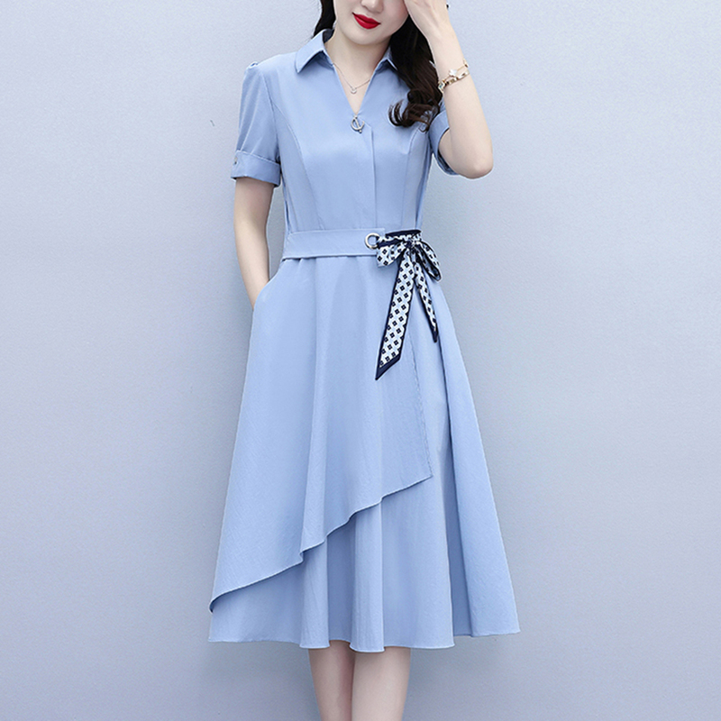 Plus-Size Fairy-Style Women's Dress, Fashionable Waist-Cinching, Slimming, Stylish Patchwork, Tummy-Concealing, Age-Reducing Dress, Summer 2026 Collection