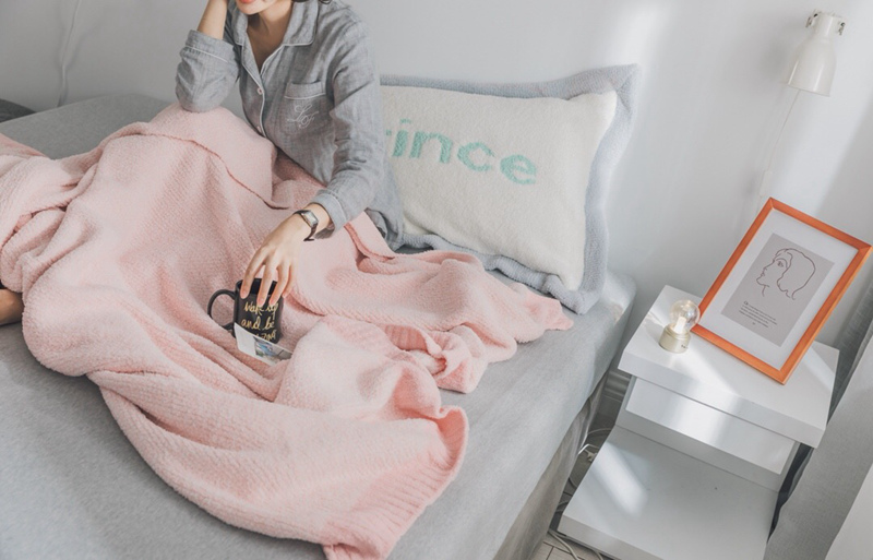 ins Bắc Âu nhỏ tươi màu giản dị văn phòng ăn trưa chăn nghỉ chăn con đơn hoặc kép sofa thảm Ruanmian - Ném / Chăn chăn lông cừu tây tạng