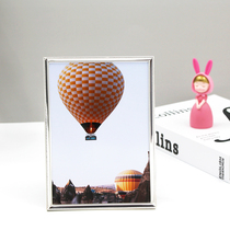 Nordic thin edge metal photo frame table 6 inch 7 inch 8 inch 10 inch desktop ornaments Nail art like frame wall hanging custom