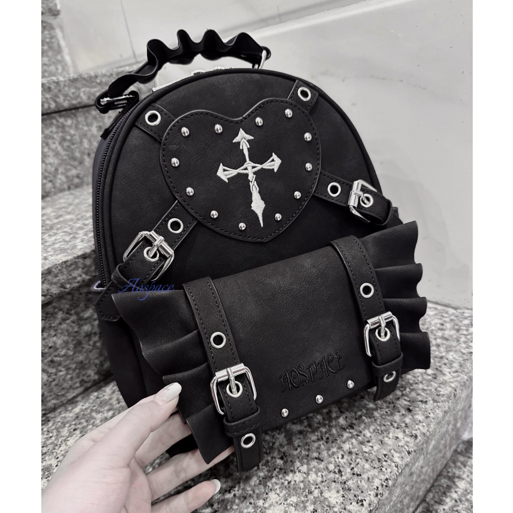 Hypoxia in Outer Space [Absurd Tips] LAOSHU Embroidered Heart Cross ...