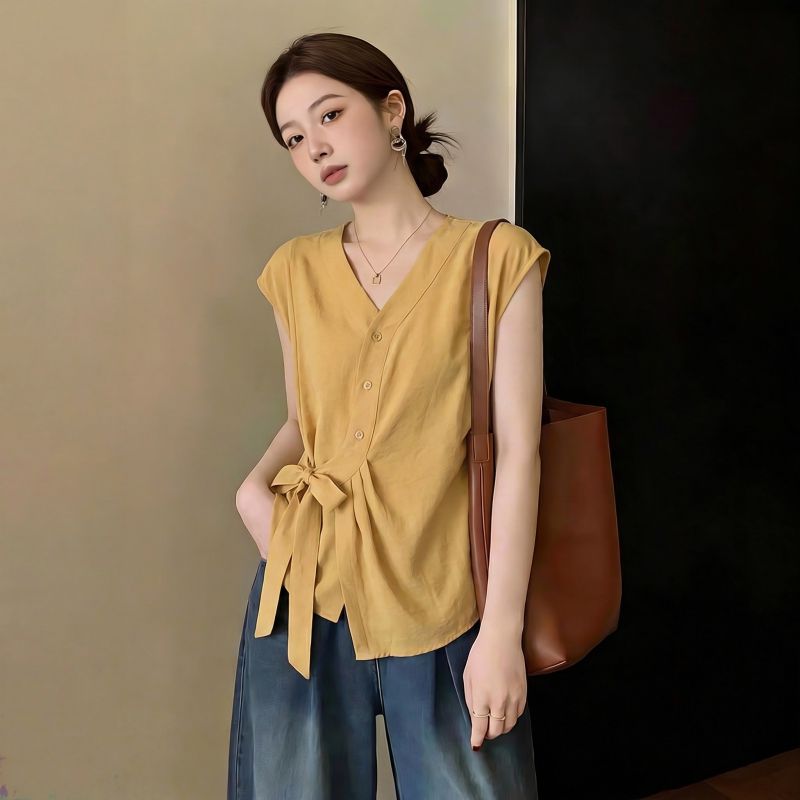 Yellow V-Neck Short-Sleeve Shirt for Women, 2026 New Summer Style, Plus-Size, with Tie Waist and Irregular Hem