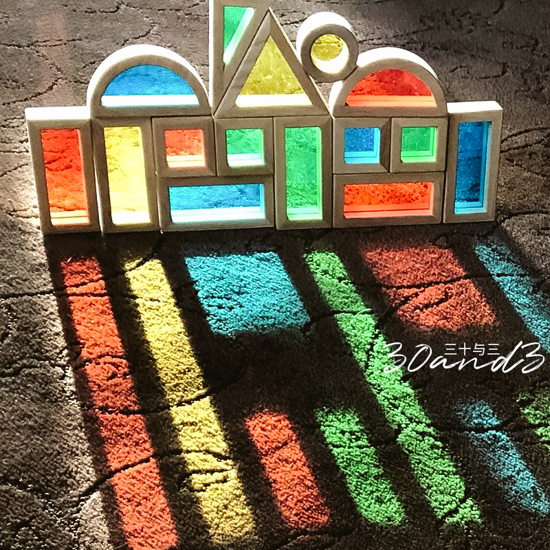 Light transmission building blocks large grain rainbow color wood water toy acrylic Monteo Huadfu puzzle early education 1-3 years old