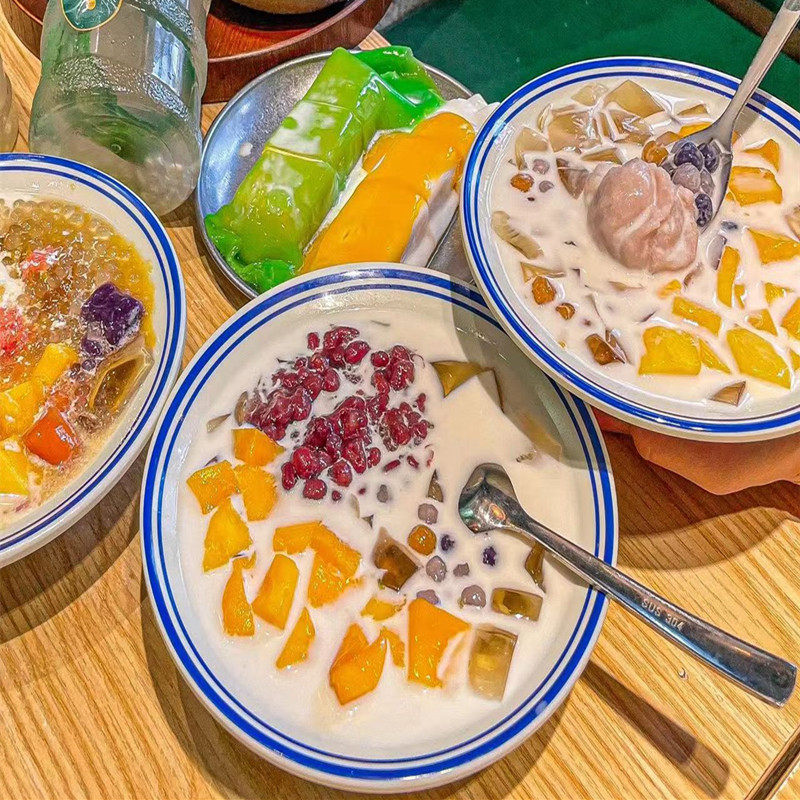 304 stainless steel sweet spoons milk tea shop coffee long handle flat spoon Creative tablespoon spoon Spoon Stir Spoon to eat tablespoon