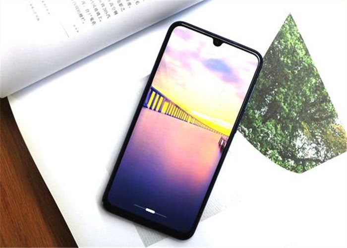 vivo Z5实力拍照手机,7月底见