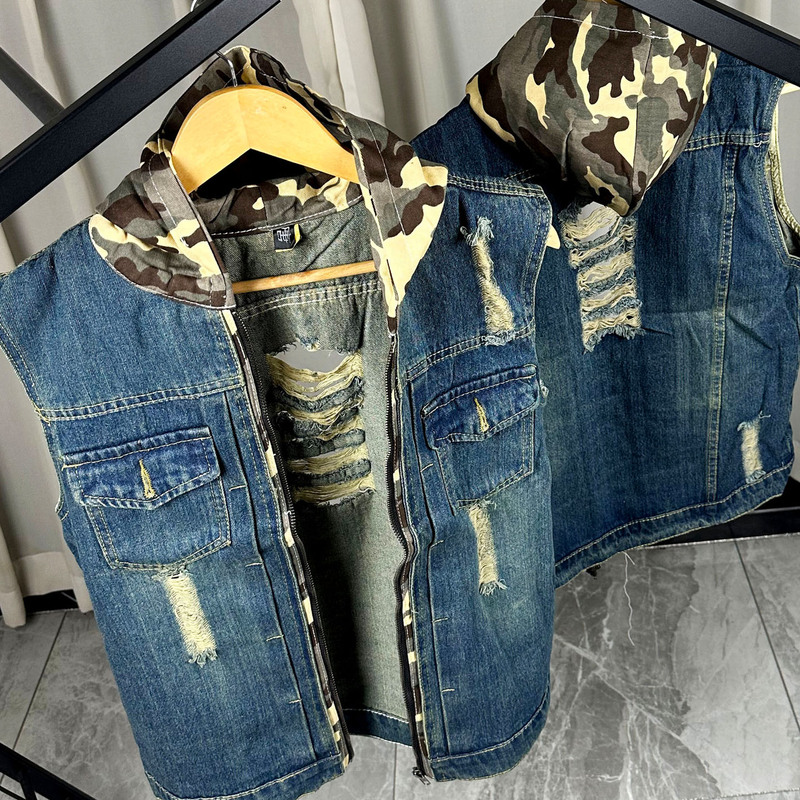 New Summer D2 Denim Vest for Men, Amr Camouflage Color-Blocking Hooded Zipper Retro Distressed Slim-Fit Vest for Couples New Summer D2 Denim Vest for Men, Amr Camouflage Color-Blocking Hooded Zipper Retro Distressed Slim-Fit Vest for Couples