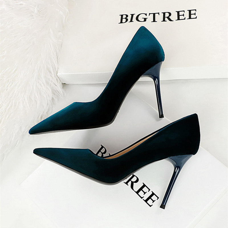 Xishi Suede High-Heeled Shoes for Women, Stiletto Heels, Simple Winter Thickened Party Shoes, European and American Style, Dark Blue Shallow Pointed Toe Single Shoes