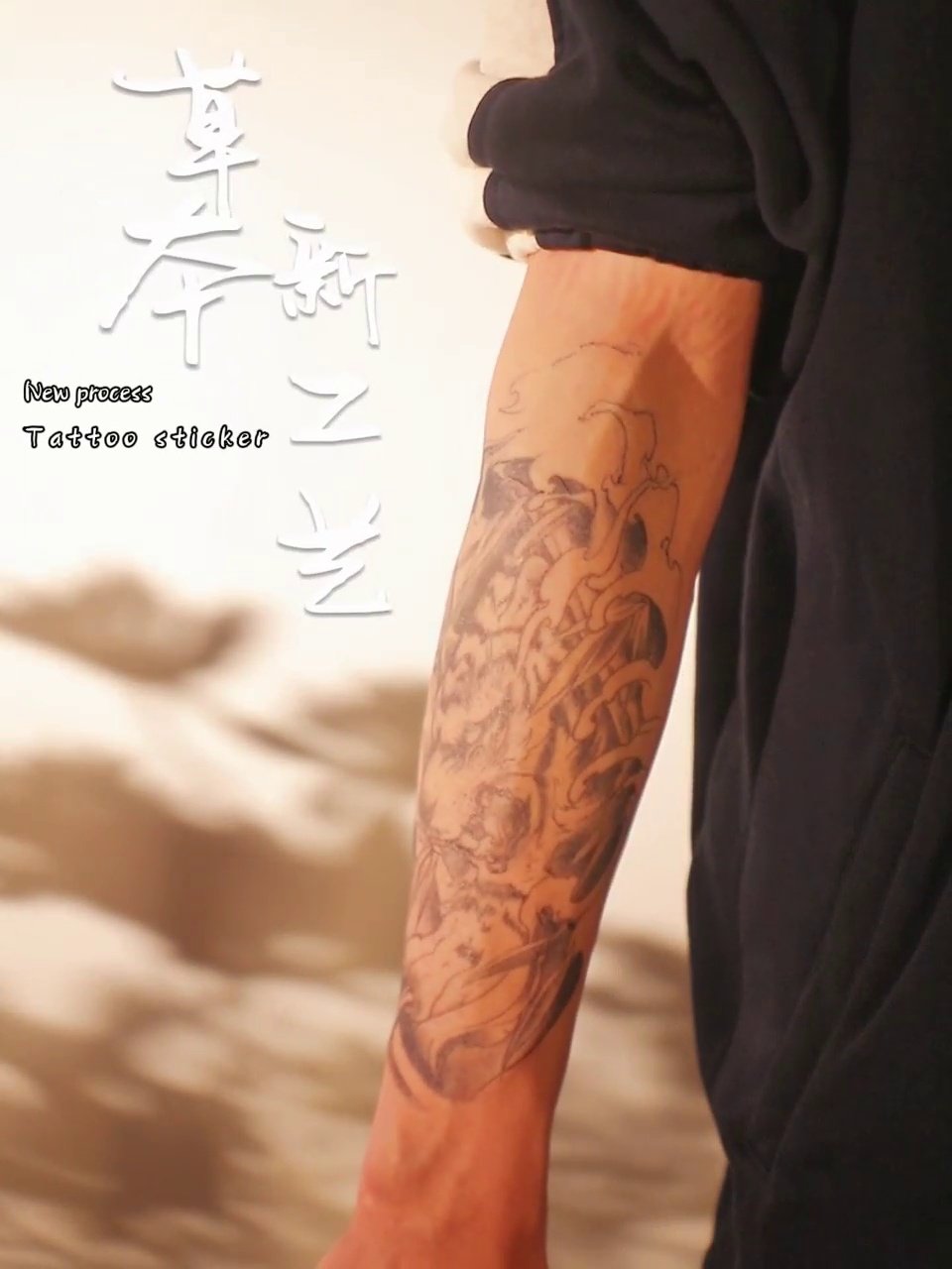 刺青作品｜女兒》女兒是射手座，這是我很愛的作品。一直很喜歡小鳥，加入了阿姨女兒的星座，她說要一個夢幻射手。很感動她把我刺青顧的超好完全沒變還來二刷，我很開心❤️客人好好照顧+再次信任真是對我們最大的鼓勵，而且專程從高雄上來找我🐱🐱❤️❤️✨✨✨  謝謝大家 ..., image size:960x1280