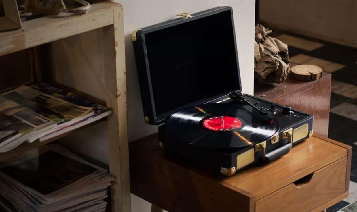 đầu đĩa than clearaudio concept	 Phát hiện tại Hoa Kỳ goodmans retro vinyl player player Máy ghi âm Bluetooth lp Máy ghi âm cầm tay Ouyang Nana - Máy hát đầu đĩa than pioneer pl 50