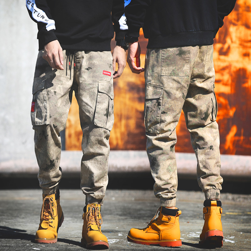 Desert camouflage pants men's paratroopers special forces outdoor tactics military pants loose leisure Tide brand foot tooling pants