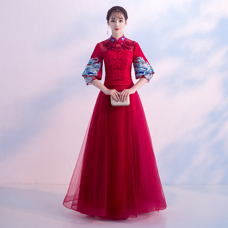 Chinese toast dress bride 2020 new winter wine red Chinese style wedding Xiuhe dress long version yarn skirt