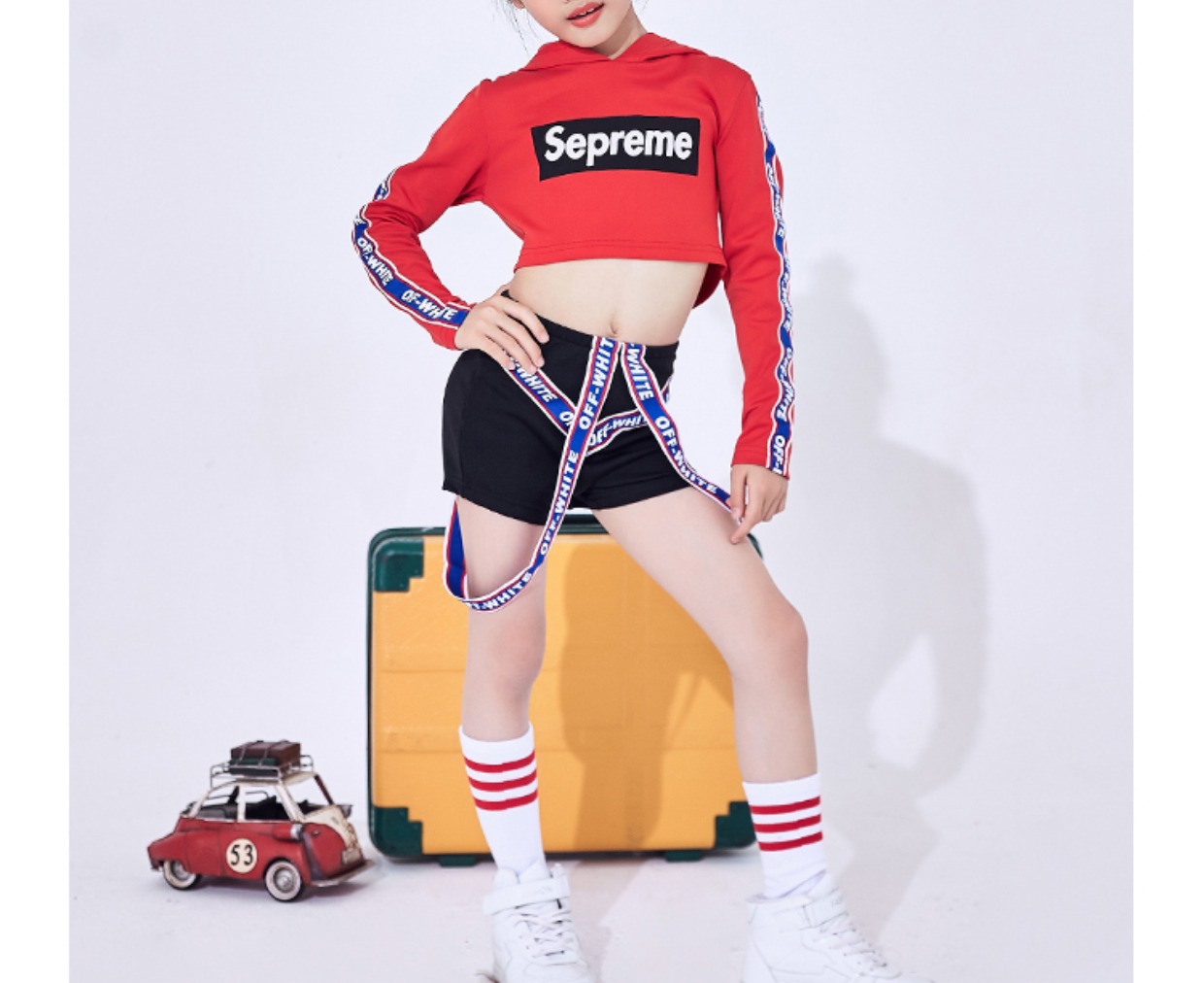 Trẻ em cá tính mới dài tay cô gái quần áo thủy triều xu hướng nhảy đường phố hip-hop rốn trang phục trẻ em nhảy jazz quần áo bộ hiphop bé trai