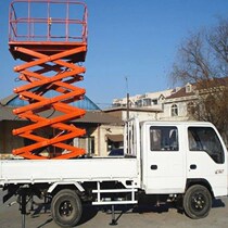 Vehicle-mounted elevator municipal maintenance climbing ladder high-altitude street lamp repair vehicle hydraulic scissor lift platform ladder