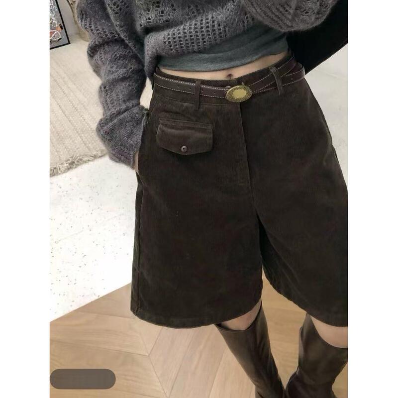 Vintage High-Waisted Slimming Straight Corduroy Shorts for Women, Mid-Length Pants, Versatile Loose-Fitting Five-Point Pants with Belt for Autumn and Winter 2026 Vintage High-Waisted Slimming Straight Corduroy Shorts for Women, Mid-Length Pants, Versatile Loose-Fitting Five-Point Pants with Belt for Autumn and Winter 2026