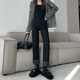 Демисезонные черные прямые свободные джинсы, флисовые штаны, свободный прямой крой, подходит для подростков, по фигуре