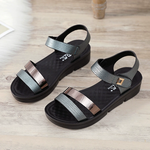 Летние модные универсальные туфли, сандалии на платформе для матери, мягкая подошва