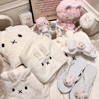 Laolaojiang miffy bunny cartoon girl coral velvet absorbent bath skirt bath towel towel quick-drying and comfortable 2025