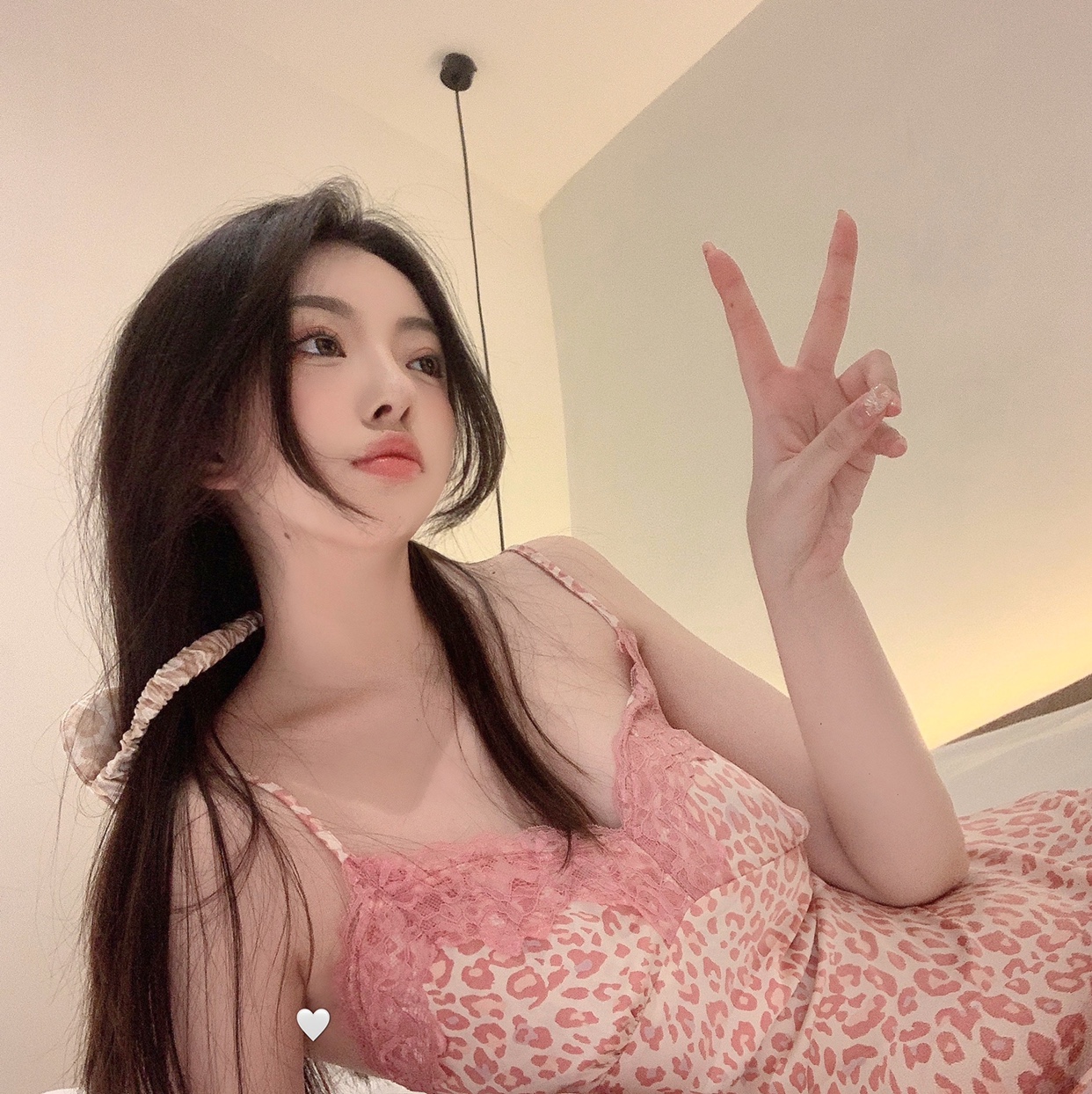 Lazy Little Pink Leopard Sexy Powder BAO WEN Harness Sleeping Dress Pink Pyjamas Pink Lingerie Woman Sleeping Dress Comfort Seduction