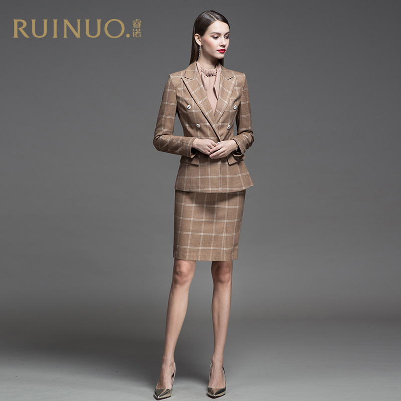 Tailleur femme - Ref 3245106 Image 3