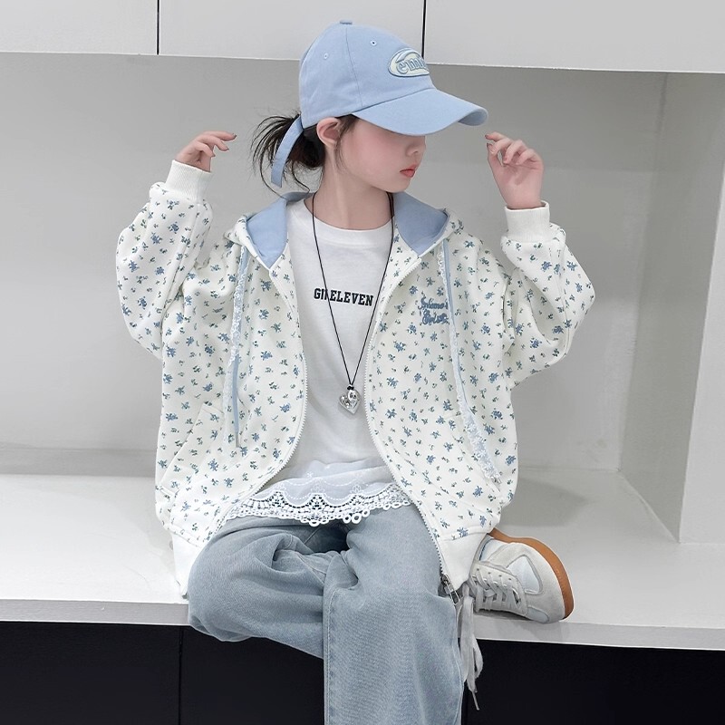 Children's Clothing for Girls, Autumn Thin Coat, 2026 New Spring and Autumn Style, for Older Girls, Floral Pattern for Middle School Students