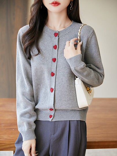 2025 new autumn and winter thickened warm sweater short coat women's French miu cardigan 100 pure cotton knitted sweater