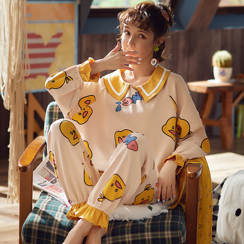 Spring and autumn pajamas women's long-sleeved cotton suits with chest pads net red popular cute princess style home clothes can go out