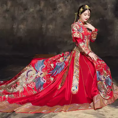 Xiuhe clothing bride 2021 New Dragon and Phoenix hanging big tail Chinese wedding dress Chinese style wedding dress show and wedding dress