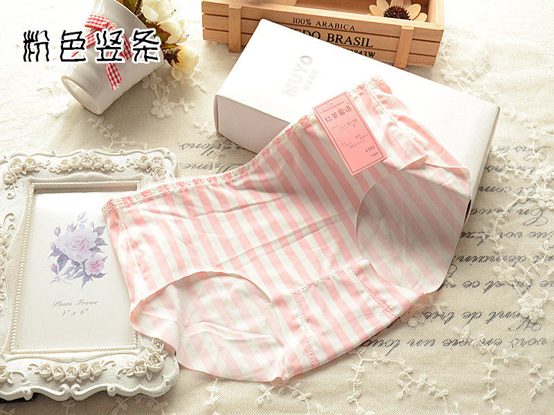 Slip sexy en soie Ice - Ref 655129 Image 14