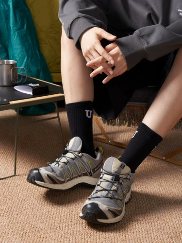 Поднятие (UDBK) тема города Cityboy Resice Rice White Simple Mid -Long Stockings Sports Socks