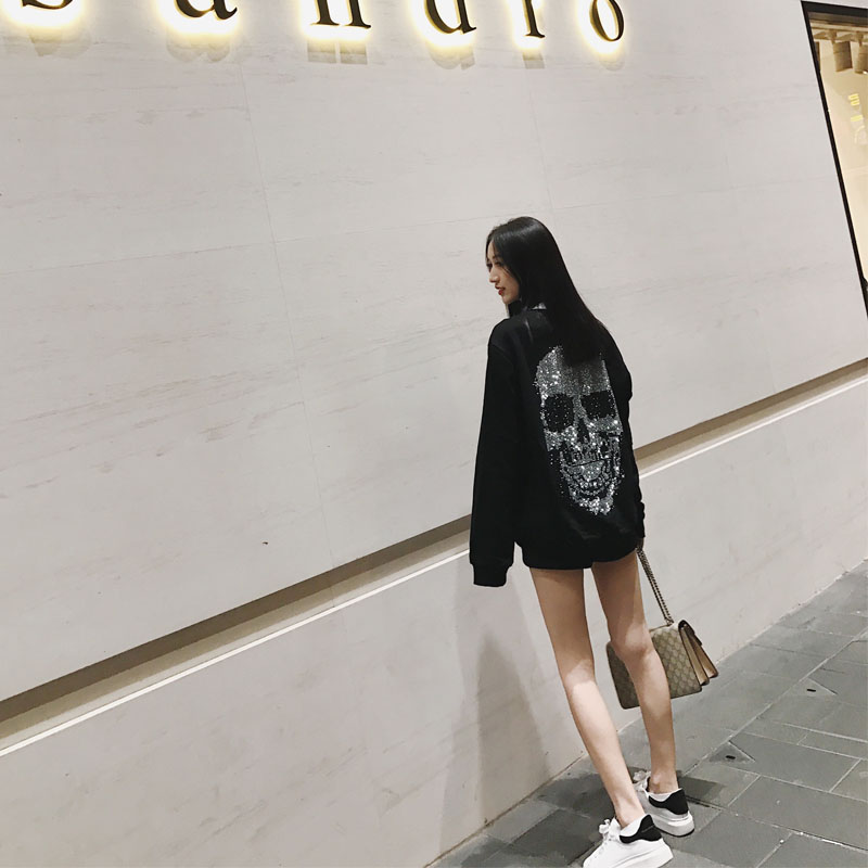 Sweatshirt femme MCMUG en Coton - Ref 3217593 Image 17