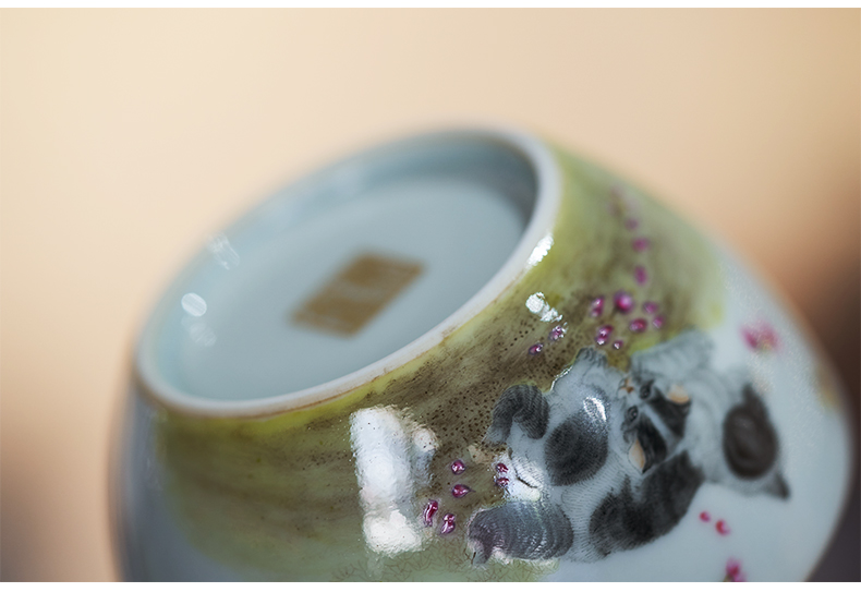 Jingdezhen ceramic kung fu tea cup pure manual pastel cat boring cylinder of pet market metrix personal cup tea cup bowl