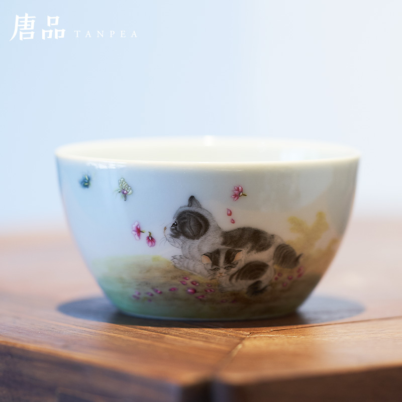 Jingdezhen ceramic kung fu tea cup pure manual pastel cat boring cylinder of pet market metrix personal cup tea cup bowl