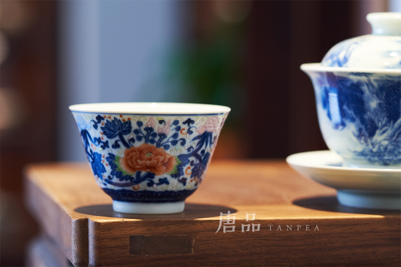 The Bucket color blue and white tie up branch master of jingdezhen ceramic cups all hand painting old alum flowers red peony cup gift giving